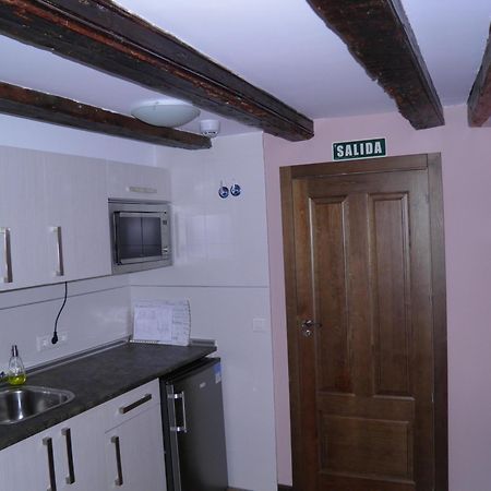 Apartamentos Turisticos Peñafiel الغرفة الصورة